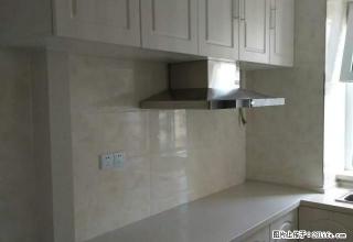 凯龙城电梯6楼40平家电齐全季度3300包取暖物业拎包即住 - 铁岭28生活网 tl.28life.com